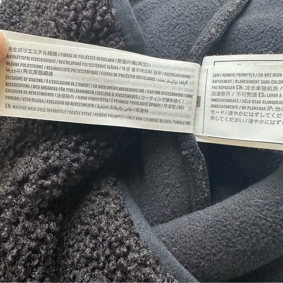 Abercrombie & Fitch Men’s Sherpa Vest Faux Fur Fleece Black XL Pockets Zip Up - Picture 9 of 9